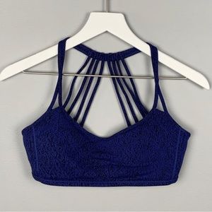 Lululemon “Lighten Up” Bra